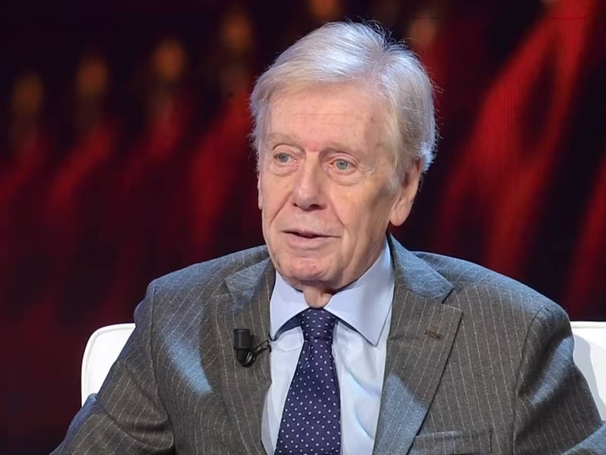 Claudio Lippi, l'ultimo post social su Facebook: "Vorrei crederti". Come sta il conduttore