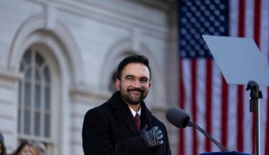 A New York, Mamdani revoca la definizione Ihra di antisemitismo. Israele: “Getta benzina sul fuoco” - la Repubblica