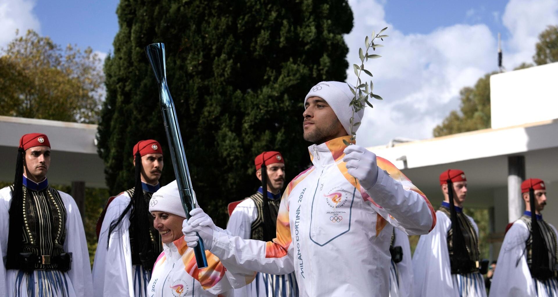Domenica la Fiamma olimpica sfila in città: a Torino torna l’atmosfera del 2006. Il percorso - La Stampa