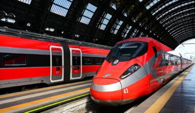 Per due settimane Puglia isolata per lavori, treni cancellati e bus sostitutivi per raggiungere Roma