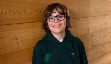 Riccardo, lasciato a piedi in mezzo alla neve dall’autista del bus: “Lì sopra non ci salgo più” - la Repubblica