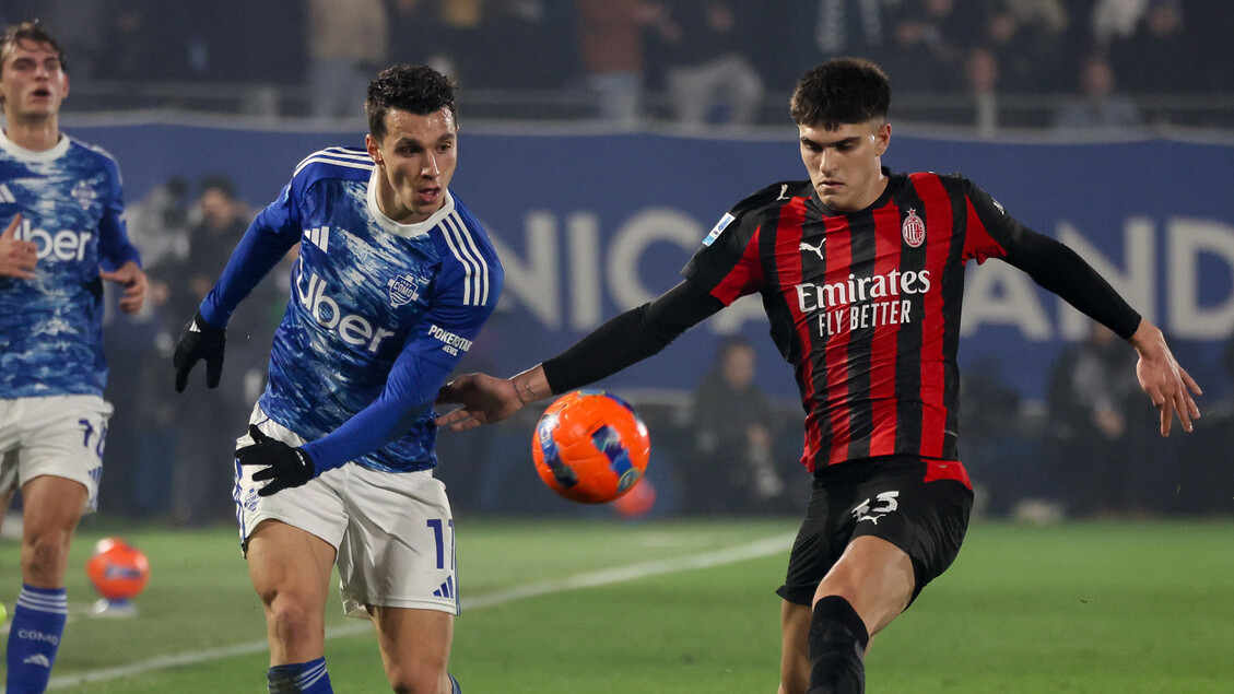 Serie A: il Milan batte in rimonta il Como, resta in scia dell'Inter - Calcio