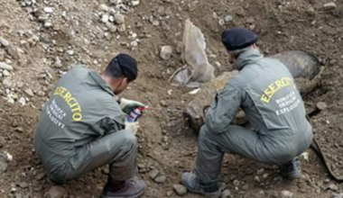 Ordigno bellico nel cantiere, conto alla rovescia per la maxi evacuazione