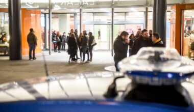 15enne accoltellato al Bicocca Village difendendo amico da rapina | Il Fatto Quotidiano