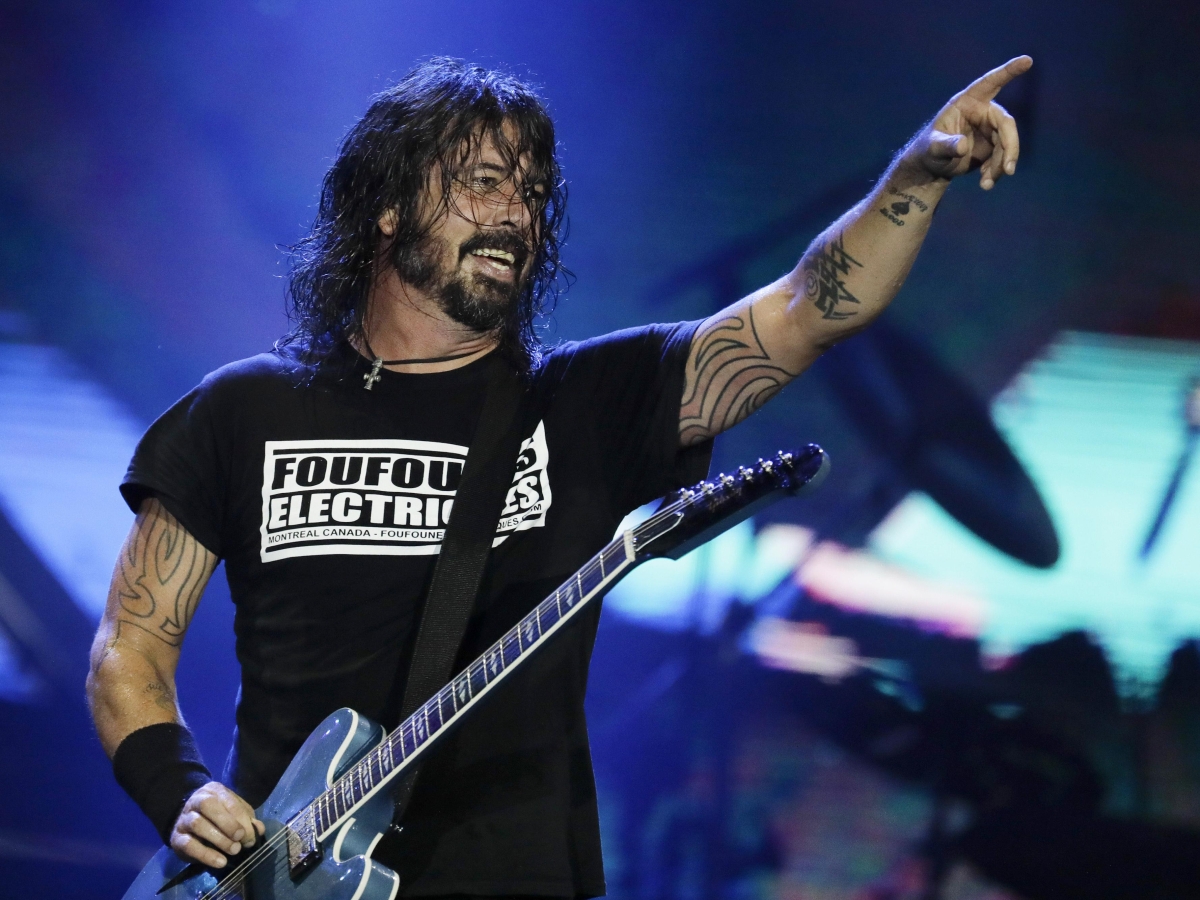 Dave Grohl compie 57 anni: come entrò nei Nirvana, la figlia avuta fuori dal matrimonio, 7 segreti