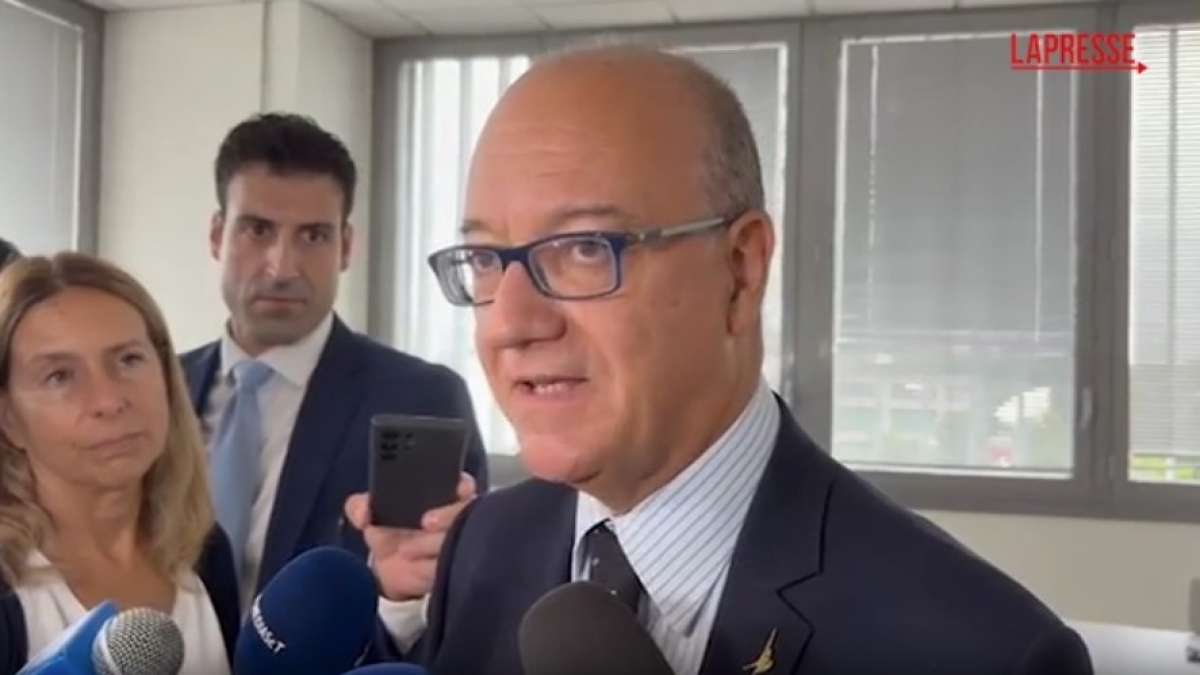 Valditara: «Sul commissariamento delle Regioni c'è una strumentalizzazione politica. Opposizione e Cgil prendono in giro i cittadini»