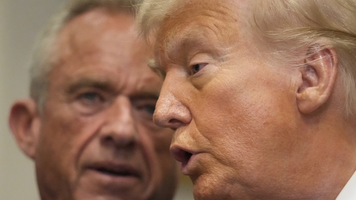 Vaccinazioni per i bambini: negli Usa, Kennedy Jr riduce il numero di quelle raccomandate