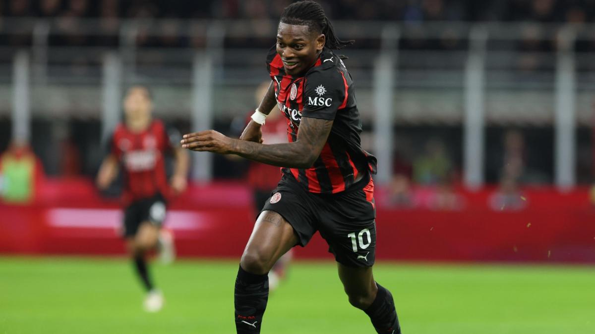 Cagliari-Milan, le formazioni ufficiali: Pisacane conferma Kiliçsoy. Allegri ritrova Leao dal 1' - La Gazzetta dello Sport