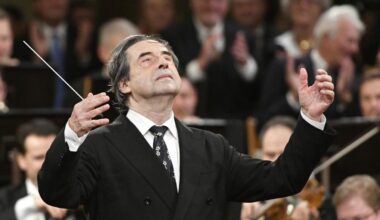 Riccardo Muti tra i carcerati di Opera a Milano: «Nessuno è irrecuperabile. I veri colpevoli spesso siedono impuniti su comode poltrone»