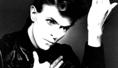 David Bowie, 10 anni fa l'addio: le origini del nome d'arte, gli occhi di colore diverso, la vita privata, 7 segreti