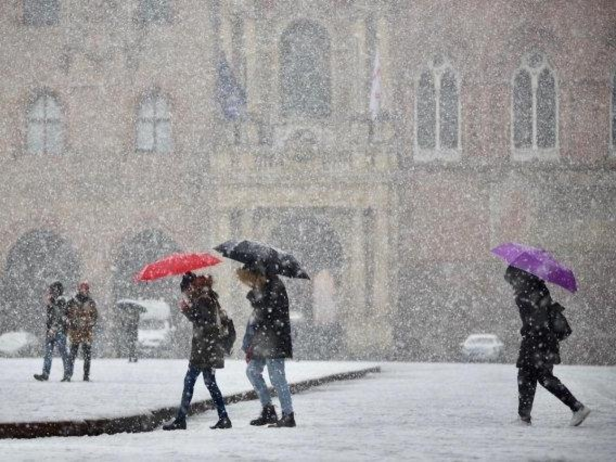 Il meteo di venerdì 2 gennaio: weekend con pioggia, vento e freddo polare. «Sull'Appennino attesa neve abbondante»