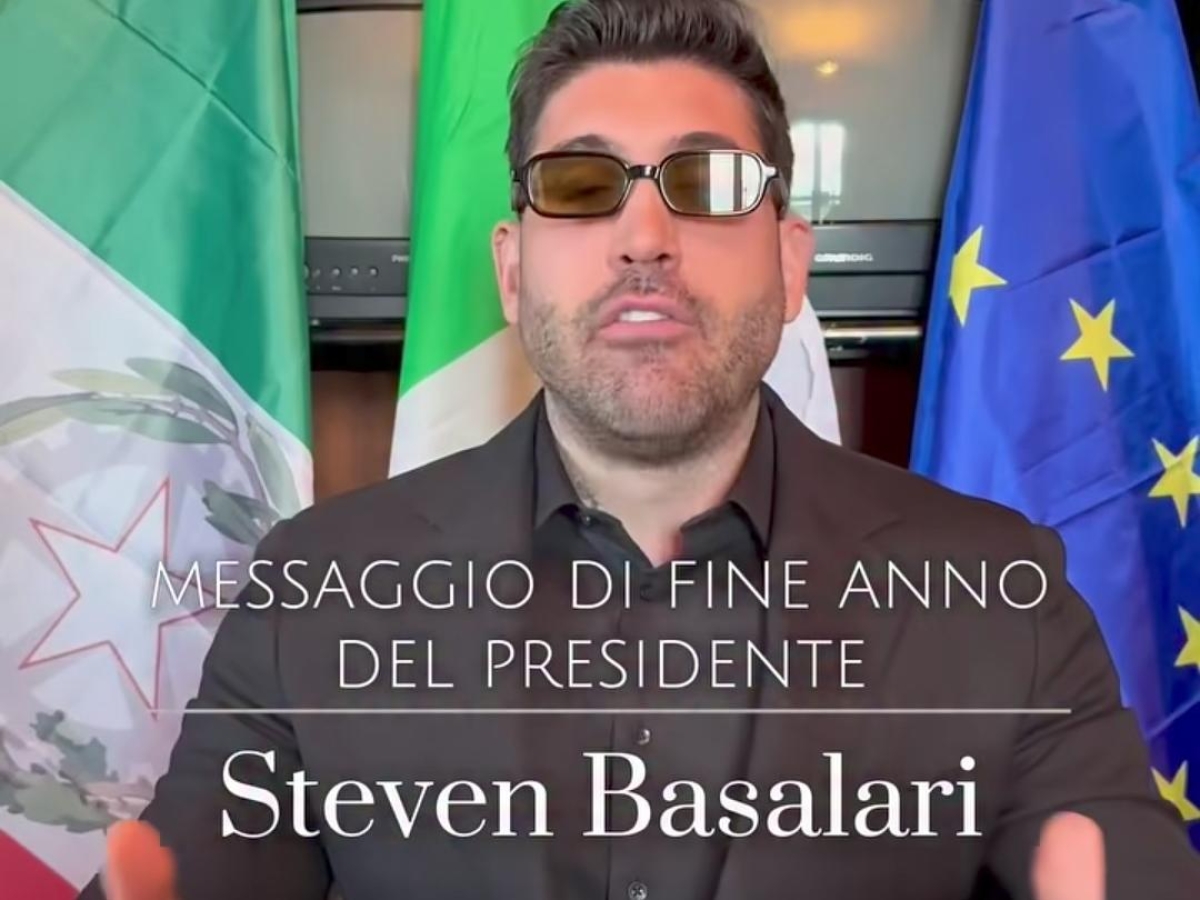 Discorso di fine anno, Steven Basalari attacca Alfonso Signorini: «Spero che nel 2026 non ci sia bisogno di provini-extra per andare al Grande Fratello»