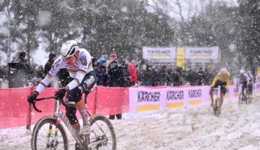 Van der Poel, sotto la neve l'ottavo successo su 8 nel cross