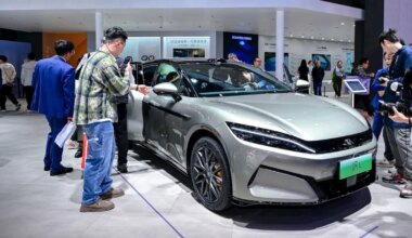 400 chilometri in 5 minuti: Byd lancia la ricarica a tempo di record per le sue auto elettriche