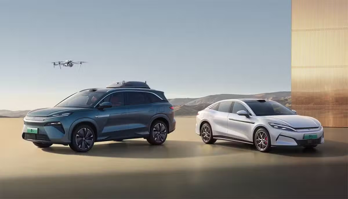 400 km in 5 minuti: la ricarica record è di BYD - il video