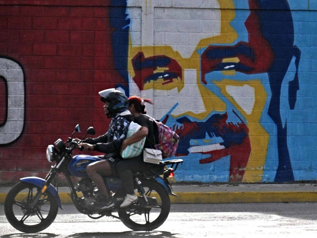 Così la Cia ha partecipato alla cattura di Maduro: le «talpe» nel regime, i droni, i blackout. «Ricreato il "sentiero di vita" del leader»