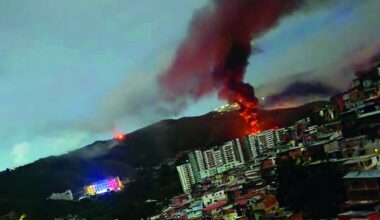 I retroscena dell'operazione Usa in Venezuela: il drone «bestia di Kandahar», le ipotesi sul «tradimento» della vice di Maduro (e le foto di Trump «senza protezioni»)