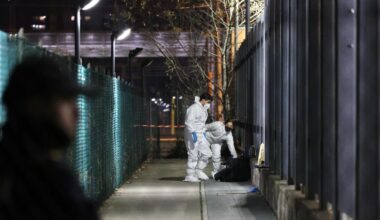 Capotreno ucciso alla stazione di Bologna: «È stato accoltellato all'addome, l'assassino è scappato»