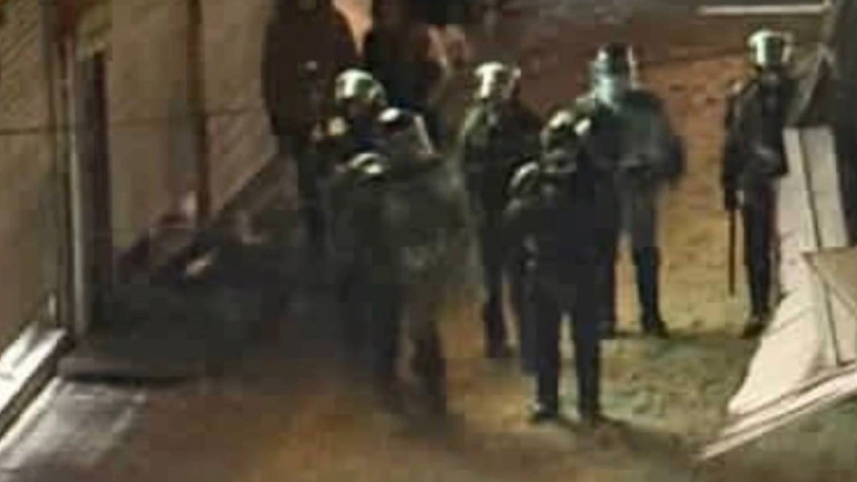 Iran, l'ex vicepresidente Abadi: «Nel Paese c’è un rinascimento con la Gen Z che arriva al potere. Ma per la transizione serve calma»