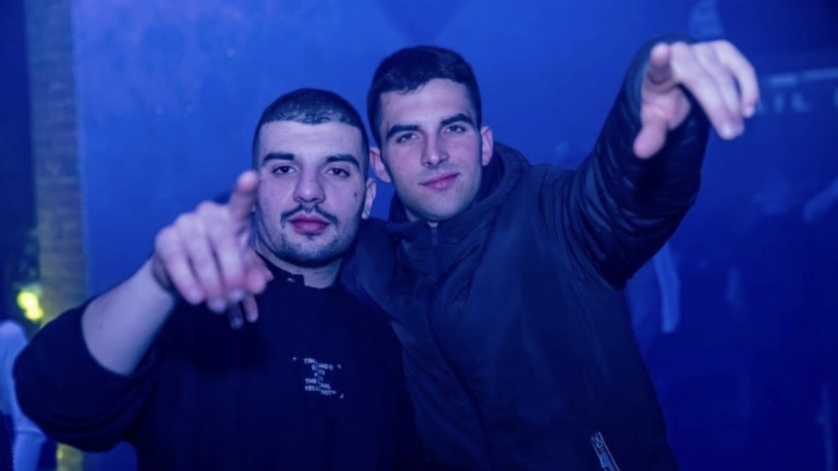 Muore a 25 anni in hotel di Budapest mentre è in vacanza con gli amici: «Ucciso da un malore improvviso»