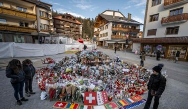 Elsa e Leonardo a Zurigo, il calvario dei due feriti di Crans-Montana ancora «intrasportabili perché troppo gravi». A Milano i messaggi dei compagni