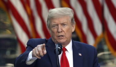 «Rispondo solo a me stesso». Il piano di Trump per il Venezuela mentre il Senato dà l'ok per limitare i raid del presidente