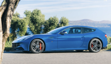 All’asta a Parigi una Ferrari 4x4 realizzata su misura per John Elkann