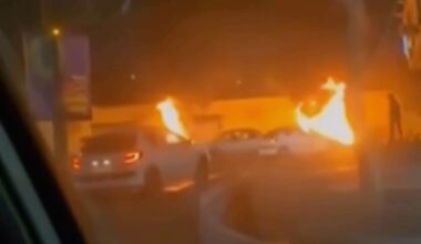 Buio sull'Iran, blackout di internet e telefoni dopo le proteste-fiume. Scontri e arresti, Khamenei: «Trump si occupi dei suoi problemi»