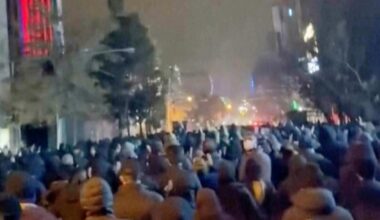 L'Iran avverte: «Se attaccati colpiremo duramente basi Usa e Israele». Tel Aviv in massima allerta