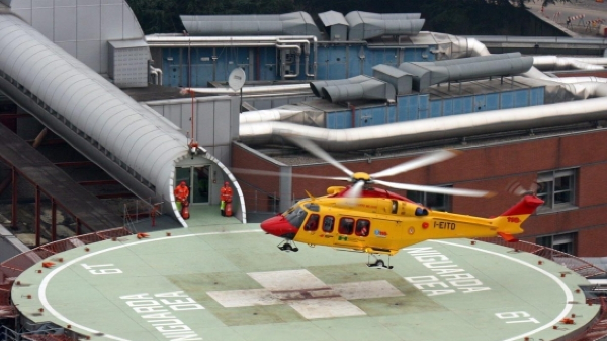 Crans-Montana, Leonardo Bove «può essere trasferito da Zurigo al Niguarda di Milano in elicottero»: l'ok dei medici svizzeri