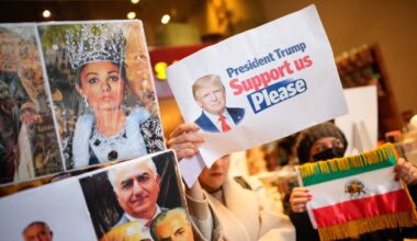 Proteste in Iran, le notizie in diretta | Teheran: «Aperto un canale di comunicazione con gli Usa». Ong: «648 morti confermati, ma si stima siano 6 mila». L'Iran convoca gli ambasciatori di Italia, Francia, Germania e Gran Bretagna