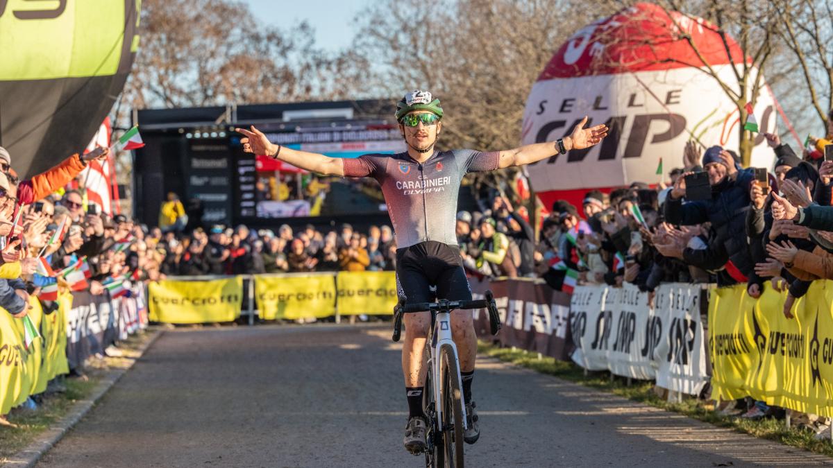 Ciclismo, tricolori cross: a Brugherio trionfa Filippo Fontana: “Ci tenevo”