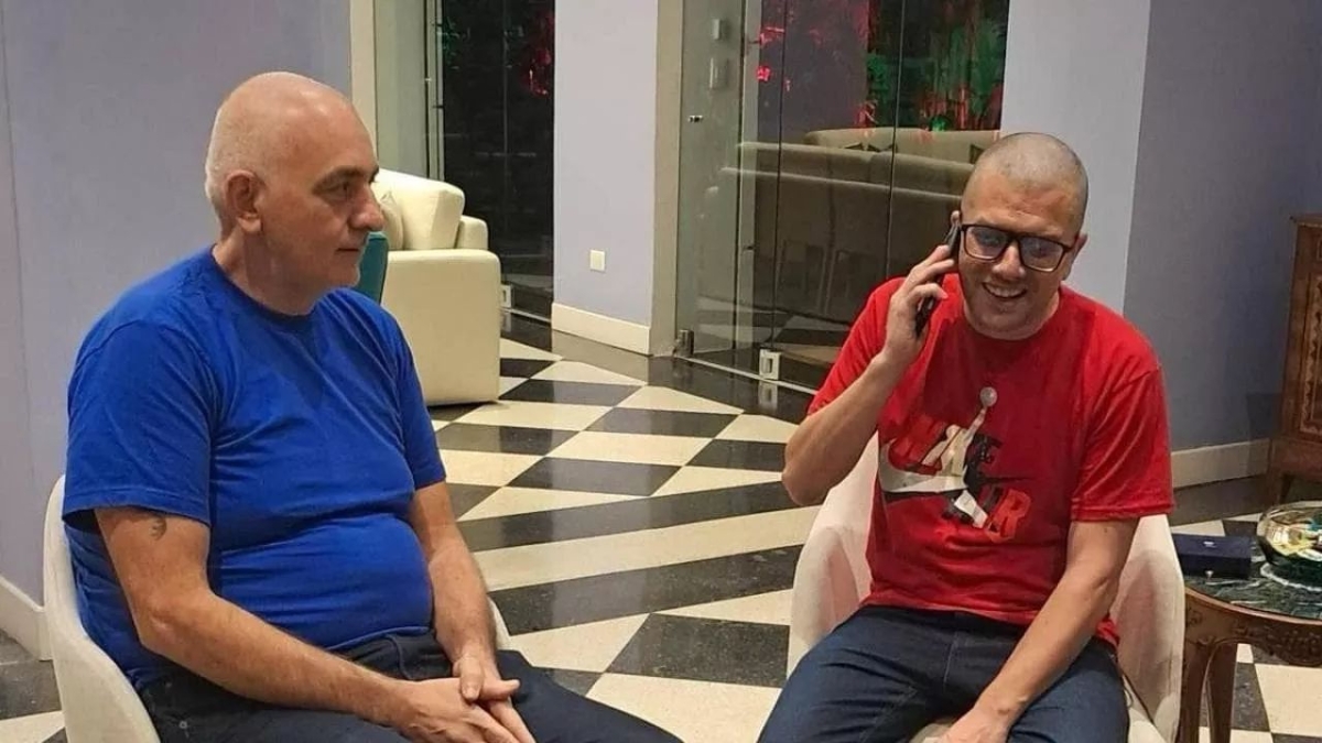 Alberto Trentini è libero, scarcerato anche Mario Burlò: «Il rientro in Italia oggi o al massimo domani»