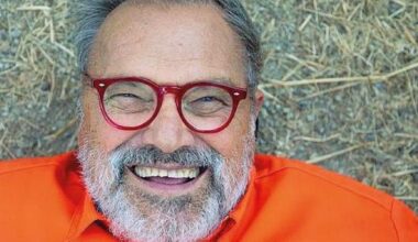 L’ultima risata di Oliviero Toscani nel documentario sulla sua storia. Patti Smith: «Ha fotografato chi ero davvero»