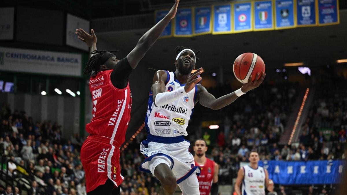Basket, il meglio della 15ª giornata di Serie A: quintetto ideale, sorpresa, italiano