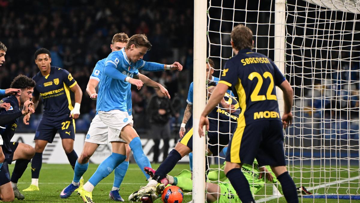 LIVE Al 45' Napoli-Parma 0-0: azzurri sempre in avanti ma c'è solo un gol annullato a McTominay - La Gazzetta dello Sport