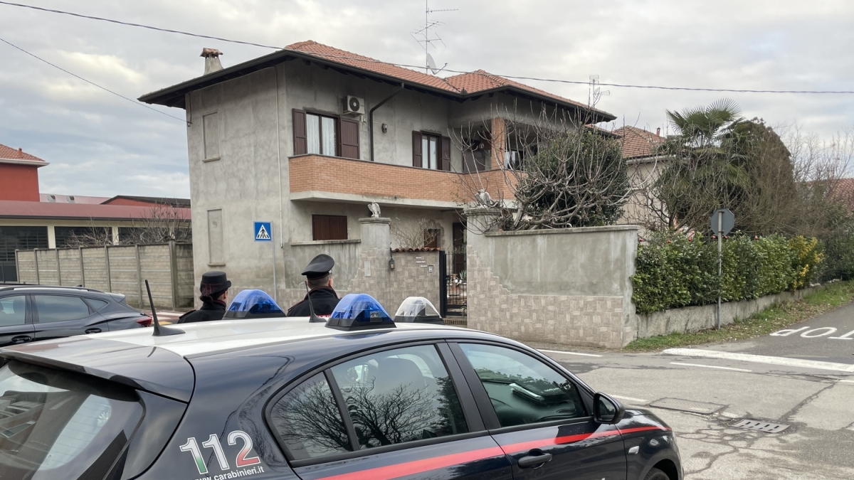 Chi è Jonathan Rivolta, che ha ucciso il rapinatore entrato in casa sua: due lauree, il sacco da boxe sul terrazzo. I parenti: «Ha fatto bene, noi con lui»