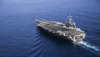 Trump minaccia l'Iran: «La nostra Armata è pronta». Le 3 richieste a Teheran (e nessuna riguarda il massacro degli oppositori)