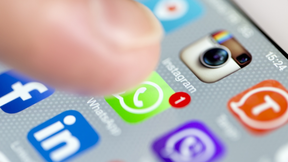 WhatsApp per le comunicazioni in ufficio? La Cassazione dice sì, non è comportamento antisindacale