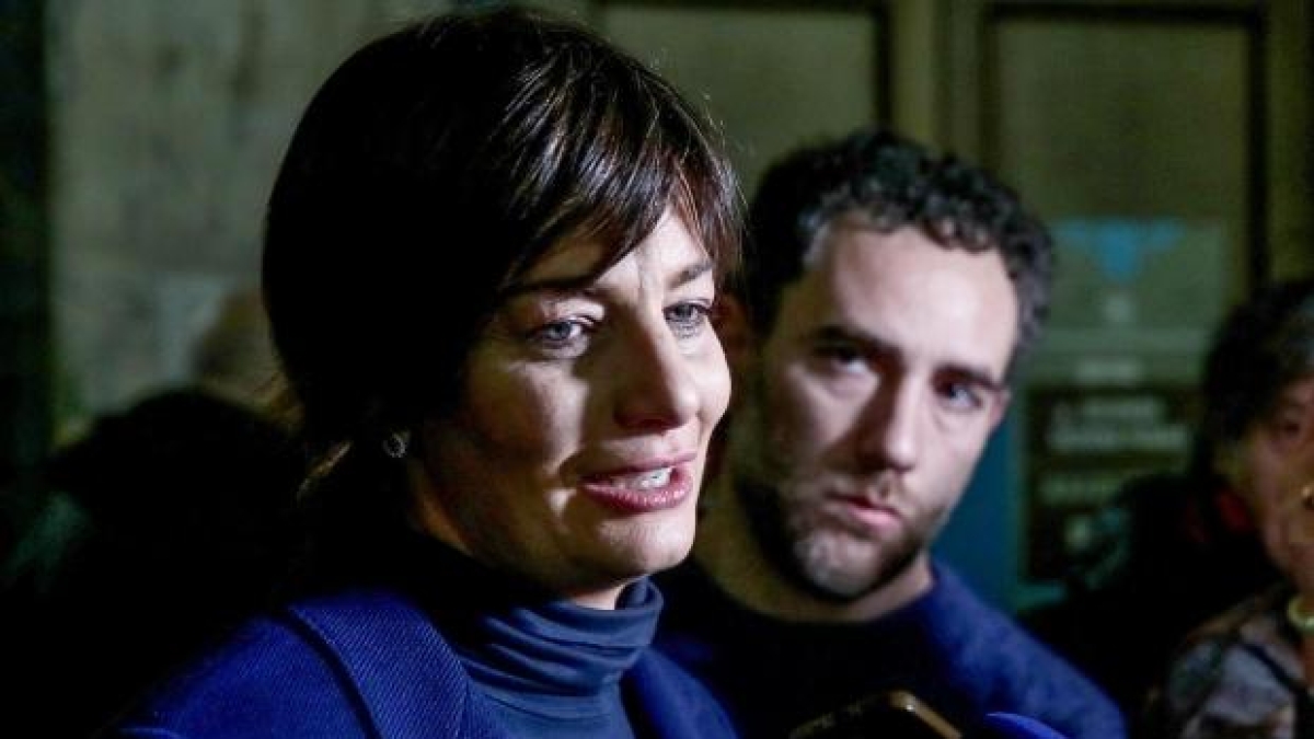Lara Comi assolta dall'accusa di corruzione nell'inchiesta «mensa dei poveri»: chat inutilizzabili. Scoppia a piangere: «Lacrime di gioia»