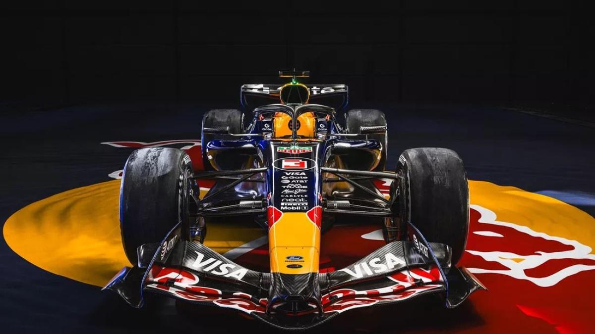 F1, Red Bull: presentata a Detroit la nuova monoposto di Verstappen