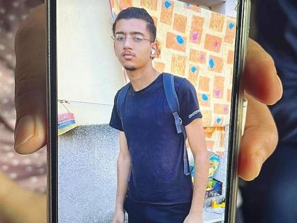 Omicidio La Spezia, quando Atif disse alla prof: «Vorrei sapere cosa si prova quando si uccide qualcuno»