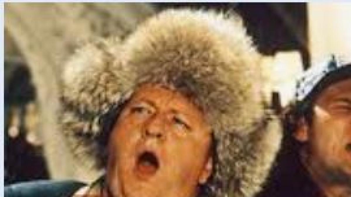 Massimo Boldi, addio fiaccola olimpica. E lui si scusa: non volevo offendere le donne, era solo una battuta