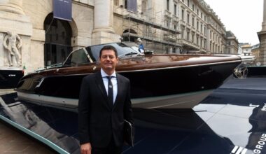 Ferretti, la scalata del miliardario ceco Komarek sul gruppo degli yacht: vuol salire al 29% per contare nella governance