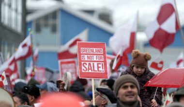 Groenlandia, la ministra: «Bene Rutte e Trump, ma non siamo in vendita. Il modello Guantánamo ha alcune potenzialità»