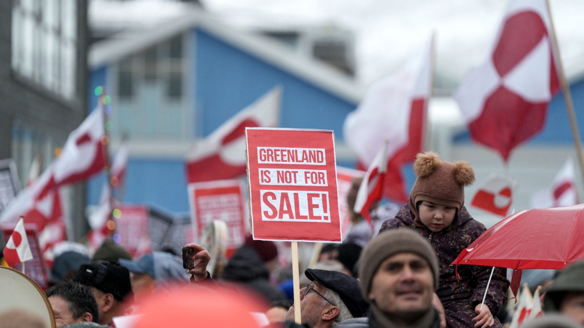 Groenlandia, la ministra: «Bene Rutte e Trump, ma non siamo in vendita. Il modello Guantánamo ha alcune potenzialità»