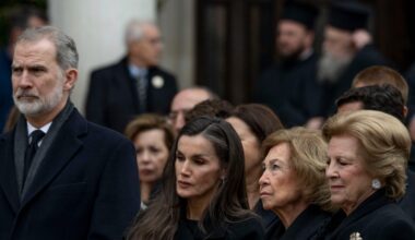 Il dolore della regina Letizia da Atene: «Abbiamo seguito la radio, adesso dobbiamo aiutare i feriti del disastro ferroviario»