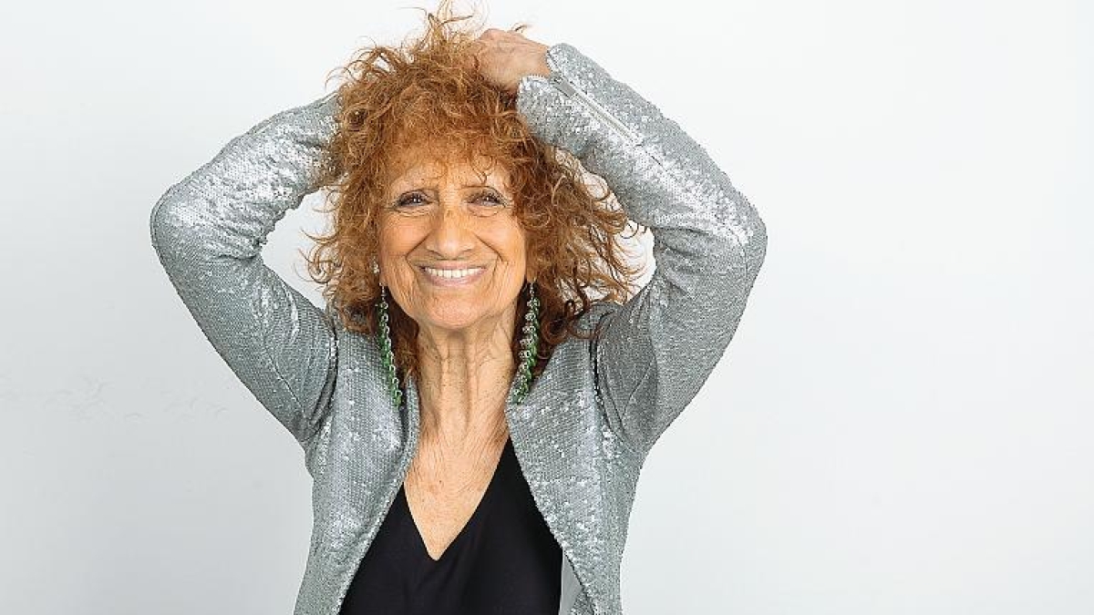 Anna Mazzamauro: «A teatro uccido la Signorina Silvani. Io avrei voluto fare Medea. Il cinema? Mi considera solo una caratterista»