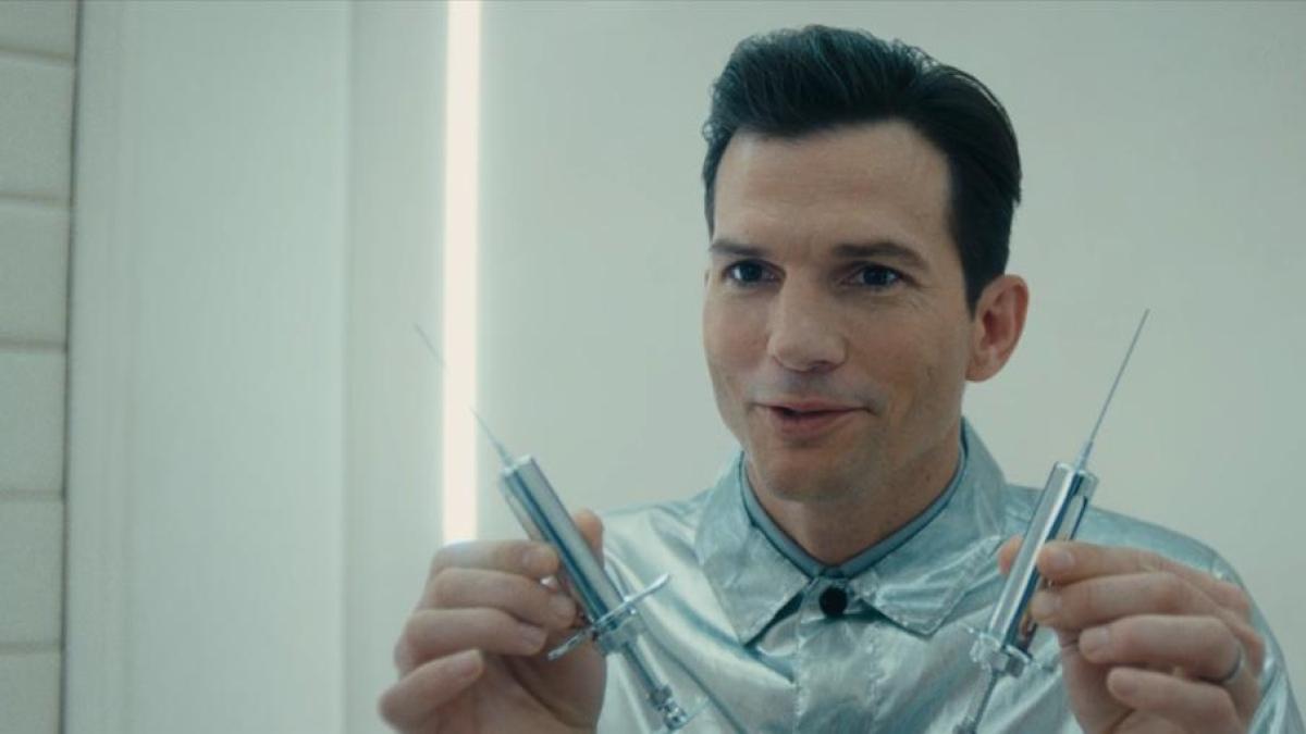 Ashton Kutcher: «Siamo ossessionati dalla perfezione. E i social possono essere un pericolo mortale per i teenager»