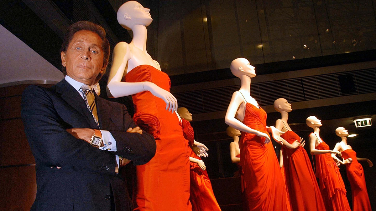 Valentino, l'atelier a Roma, le star, il cinema e l'addio: le immagini di una carriera straordinaria